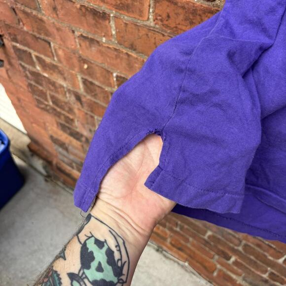 vintage converse magic johnston t shirt 80s M - Picture 5 of 7